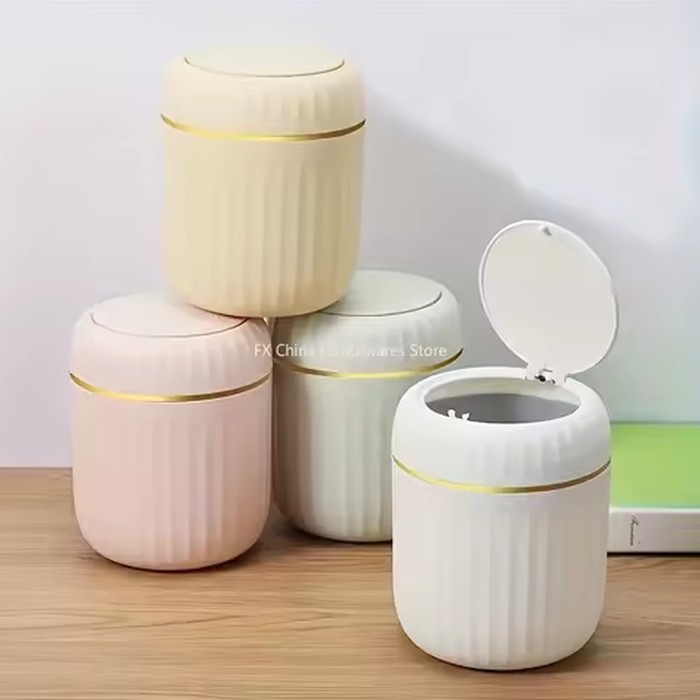 Mini Desktop Trash Can with Lid Elegant Plastic Waste Bin Portable Round Garbage Bin for Office Desk, Bedroom Vanity