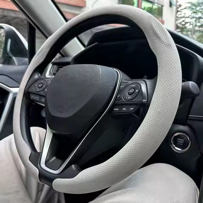Ultra Thin Buckle Leather Steering Wheel Cover, Fit 36-38cm O D Shape, Non-Destructive Installation, Car Styling Accessory