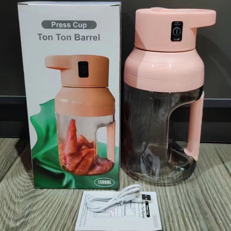 New Arrival Summer Electric Juicer Portable Large Capacity 1500ml Juice USB Rechargeable Electric Portable Blender Kitchen Gadgets — Pink