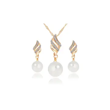 Pearl Stud Necklace Set