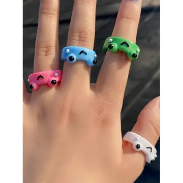 Trendy Simple Geometric Broadside Frog Ring