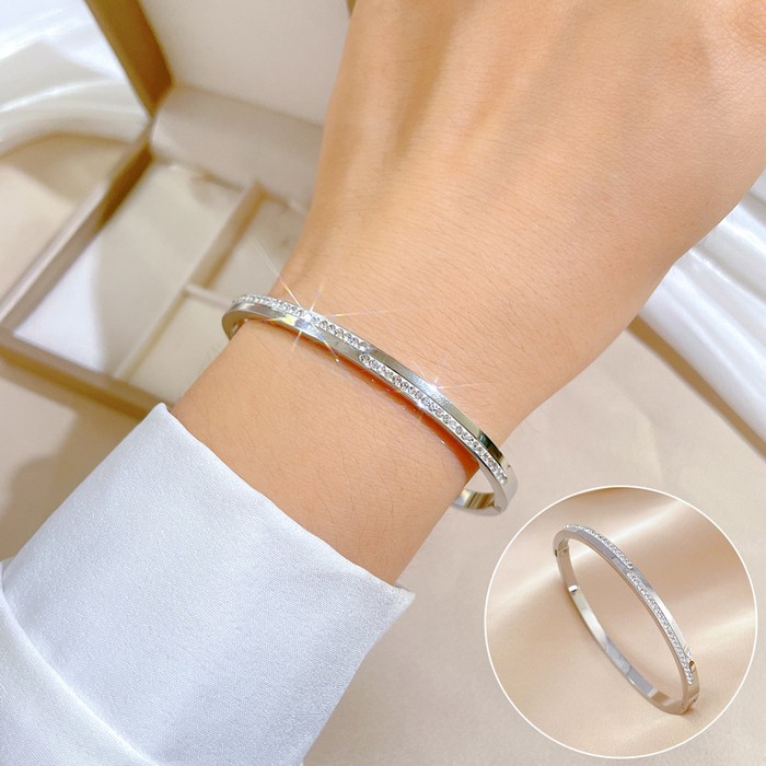 Full Diamond Minimalist Stainless Steel Bracelet