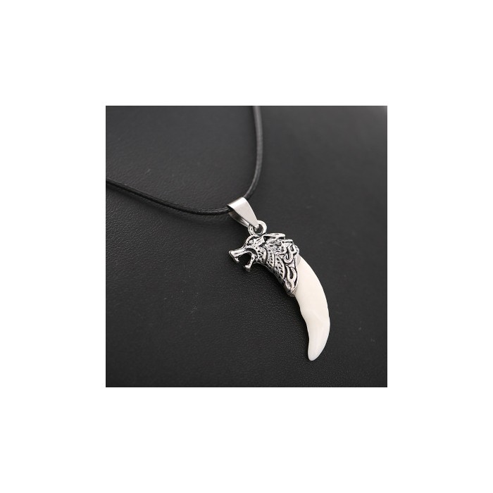 Korean version of vintage men's spike necklace