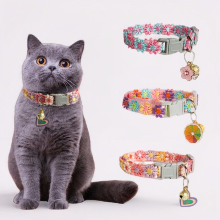 Lace Embroidery Trim Bell Pet Collar