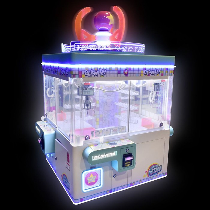 Claw It! Cube Quad